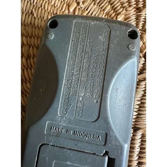 Panasonic Audio System remote - Picture 7 of 8